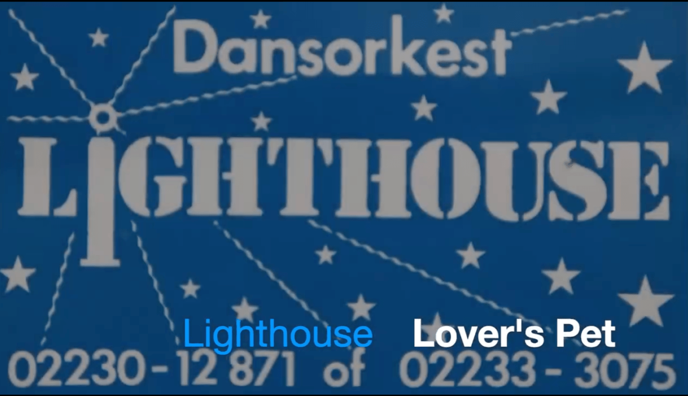 De Bakker bakt ze bruin!